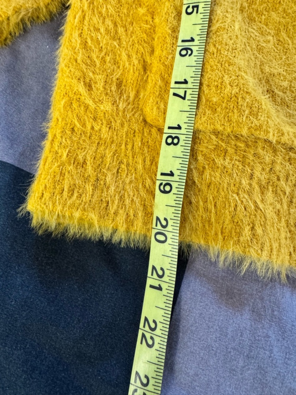 RW & CO EUC Mustard Fuzzy V-Neck Button Cardigan - Picture 4 of 7